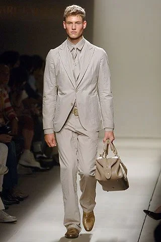Look 16